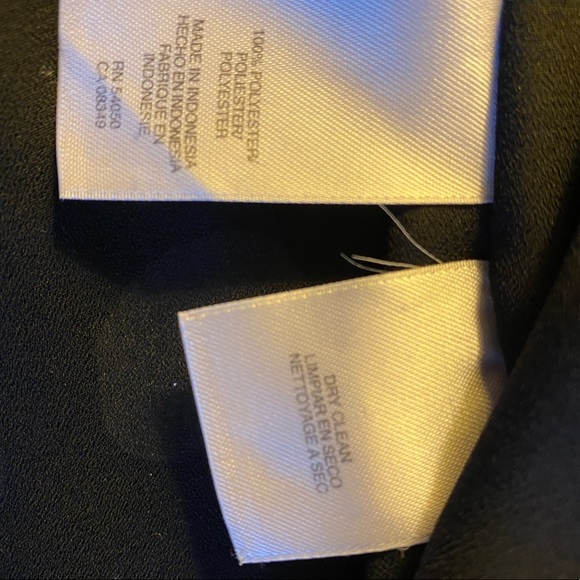 Evan-Picone Polka Dot Button Up Blouse - Picture 8 of 10